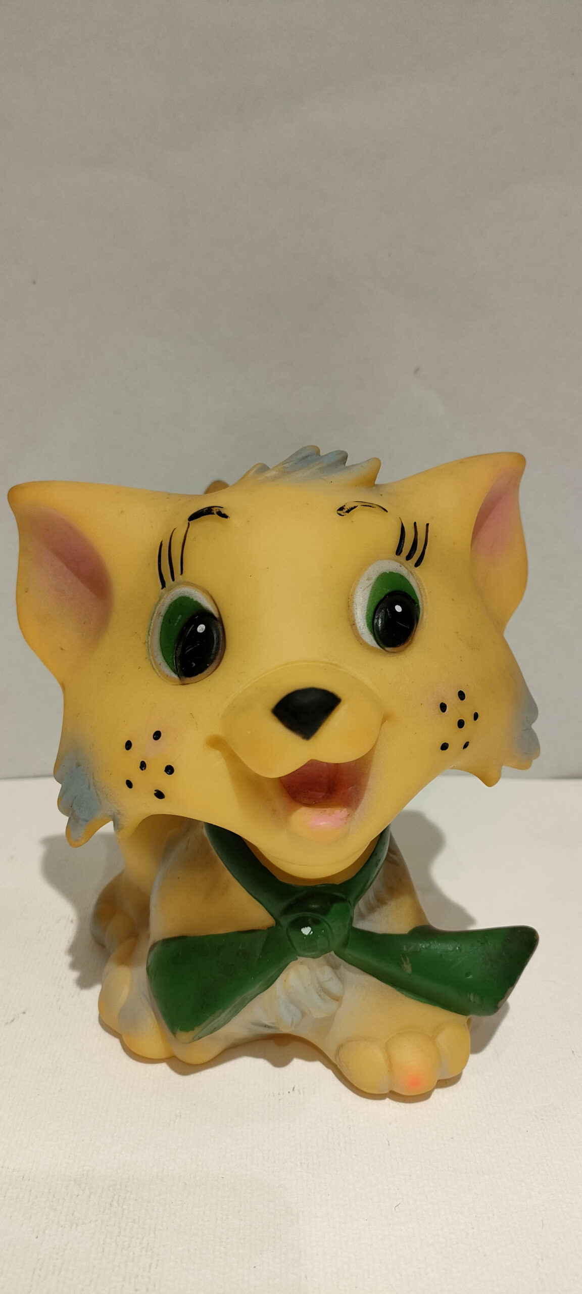 Matisse – Giallo con Fiocco Verde – Gli Aristogatti