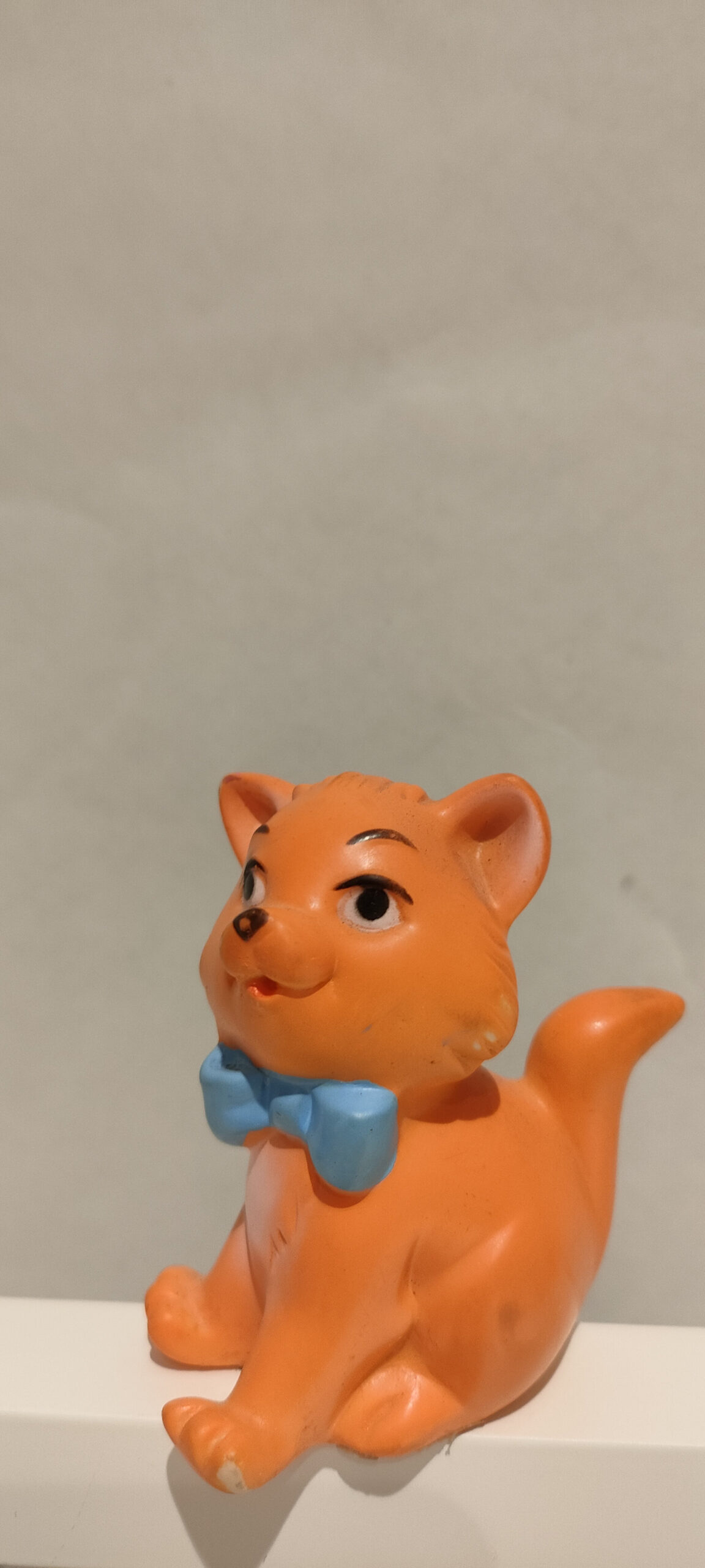 Bizette – Arancio con Fiocco Azzurro – Gli Aristogatti