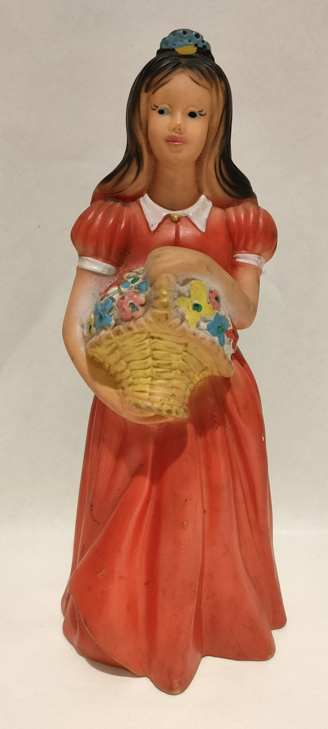 Biancaneve con Mazzo di Fiori – Biancaneve e i 7 Nani