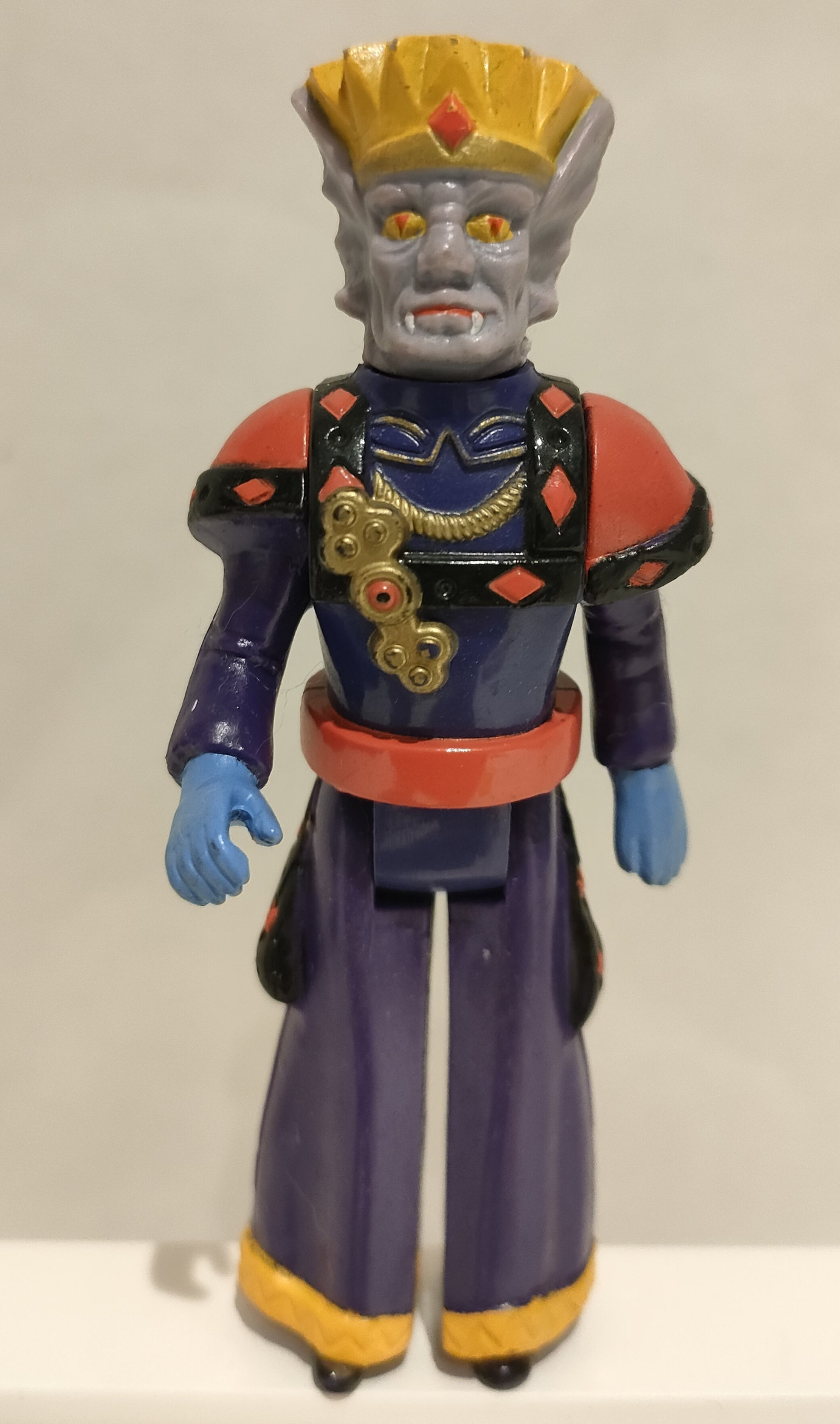 King Zarkon – Viola con Corona Gialla – Voltron
