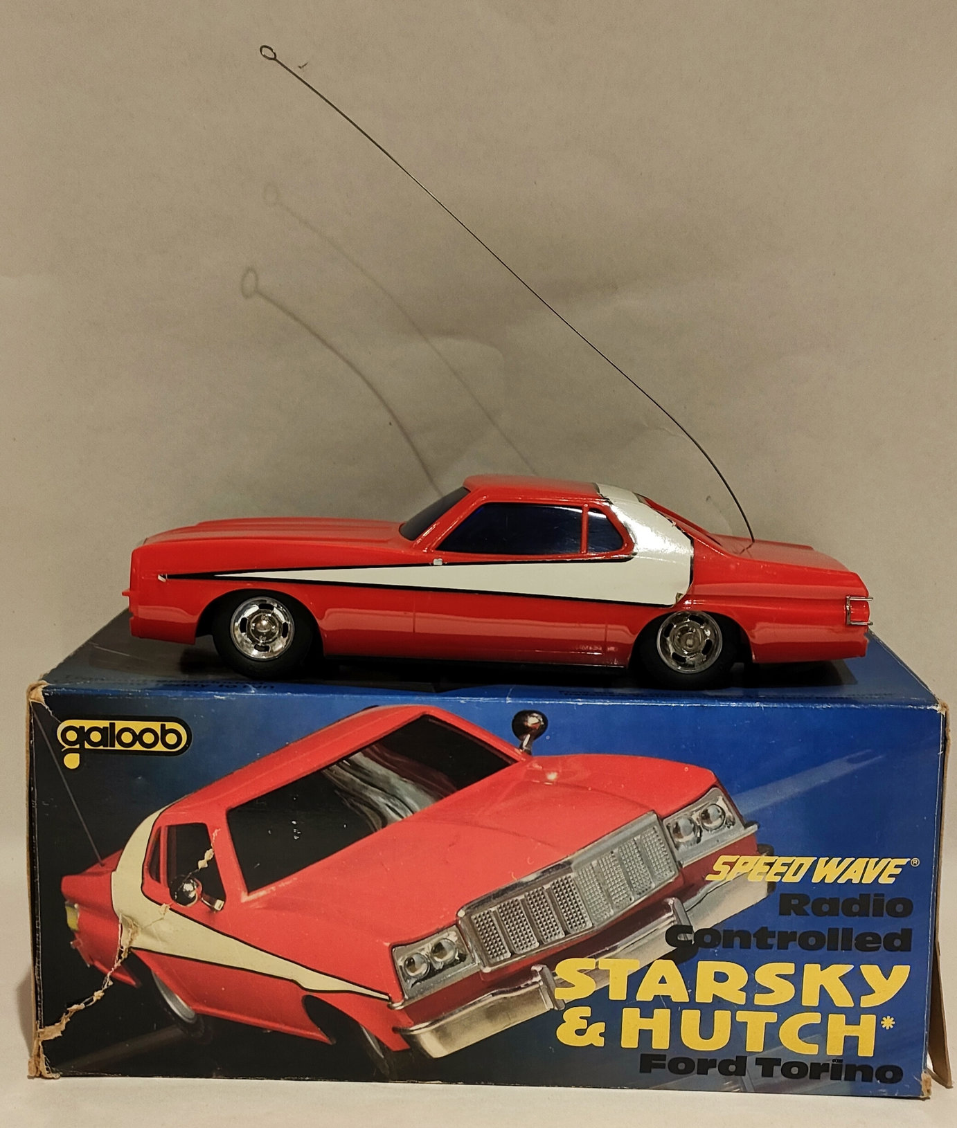 Auto Ford Torino – Starsky & Hutch – In Box