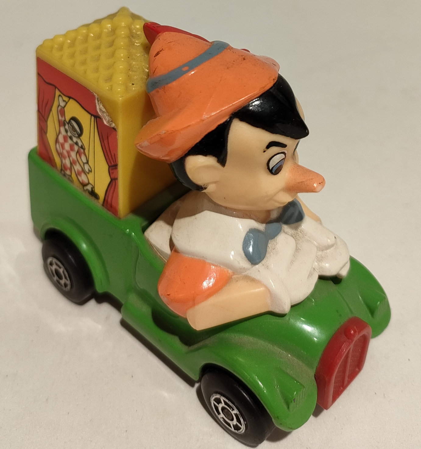 Pinocchio – In Camioncino Circo – Scala 1:43