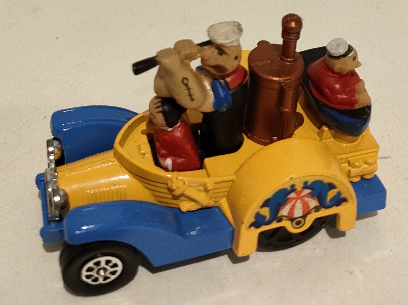 Popeye, Olivia e Pisellino – In Auto