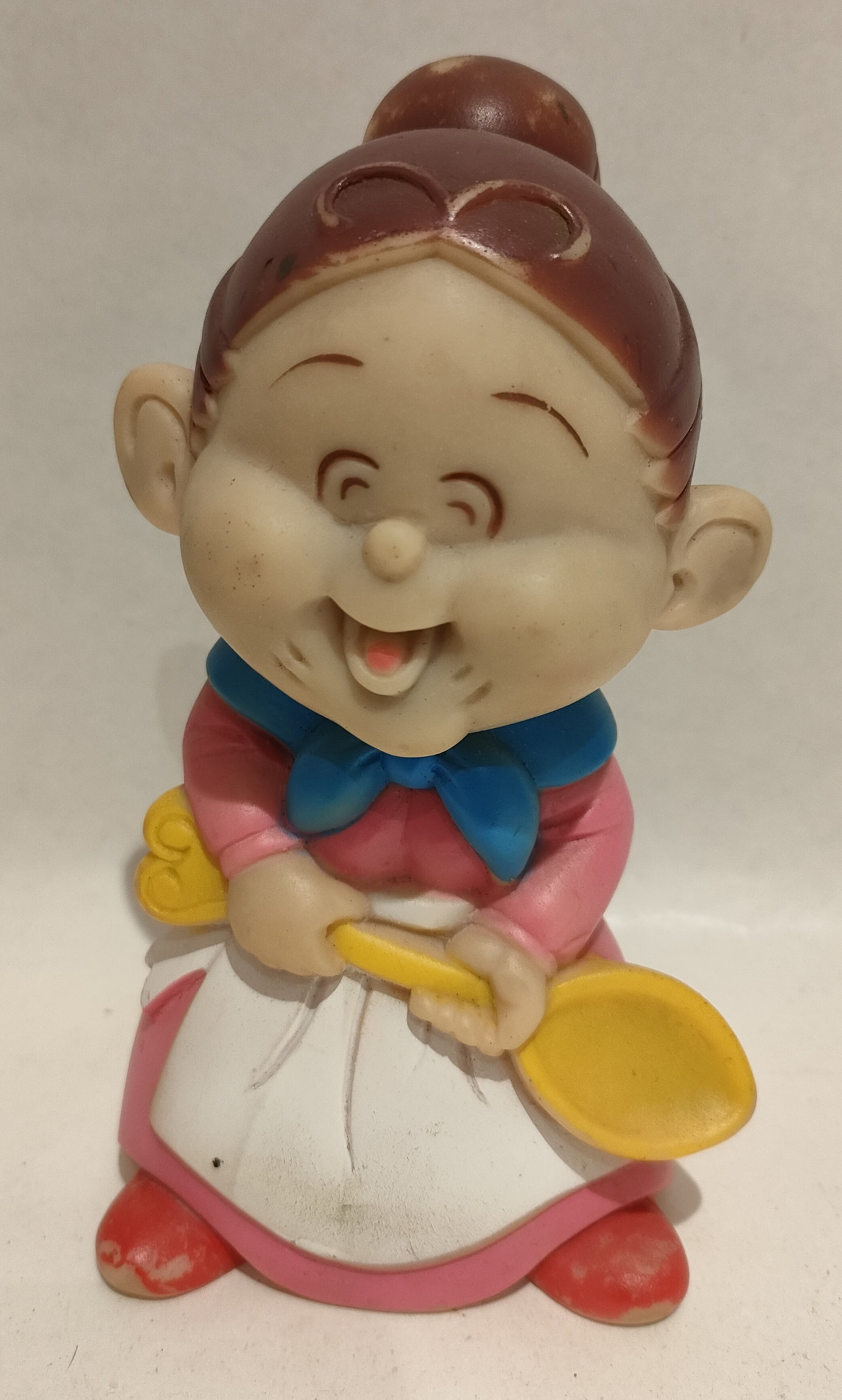 La Sig.ra Minu – Mrs. Pepperpote