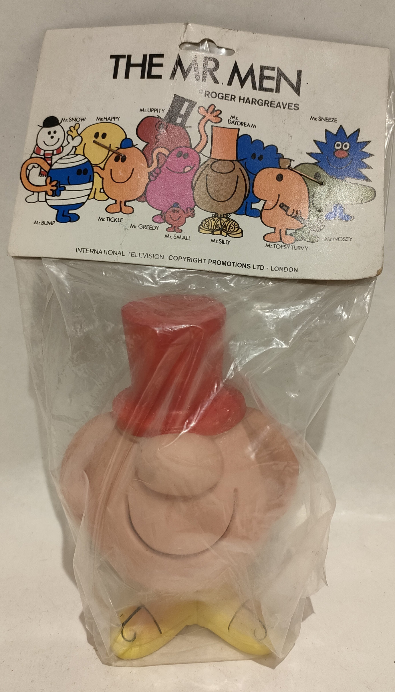 Mr Men – Rosa – Con Cappello Rosso – In Blister