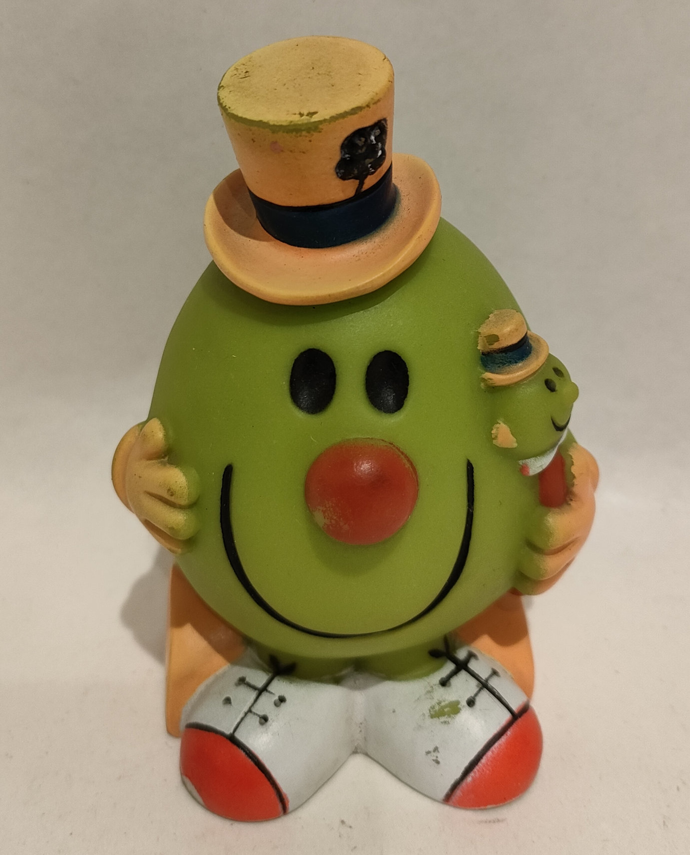 Mr Men – Verde – Con Cappello Giallo