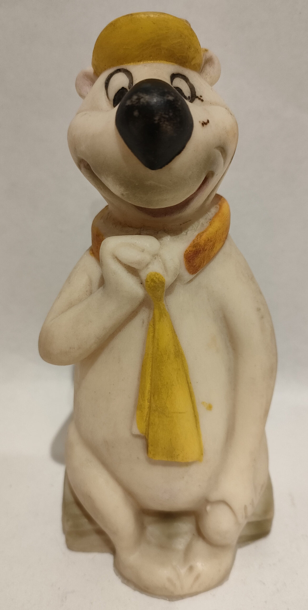 Yoghy – Cappello Giallo e Cravatta Gialla