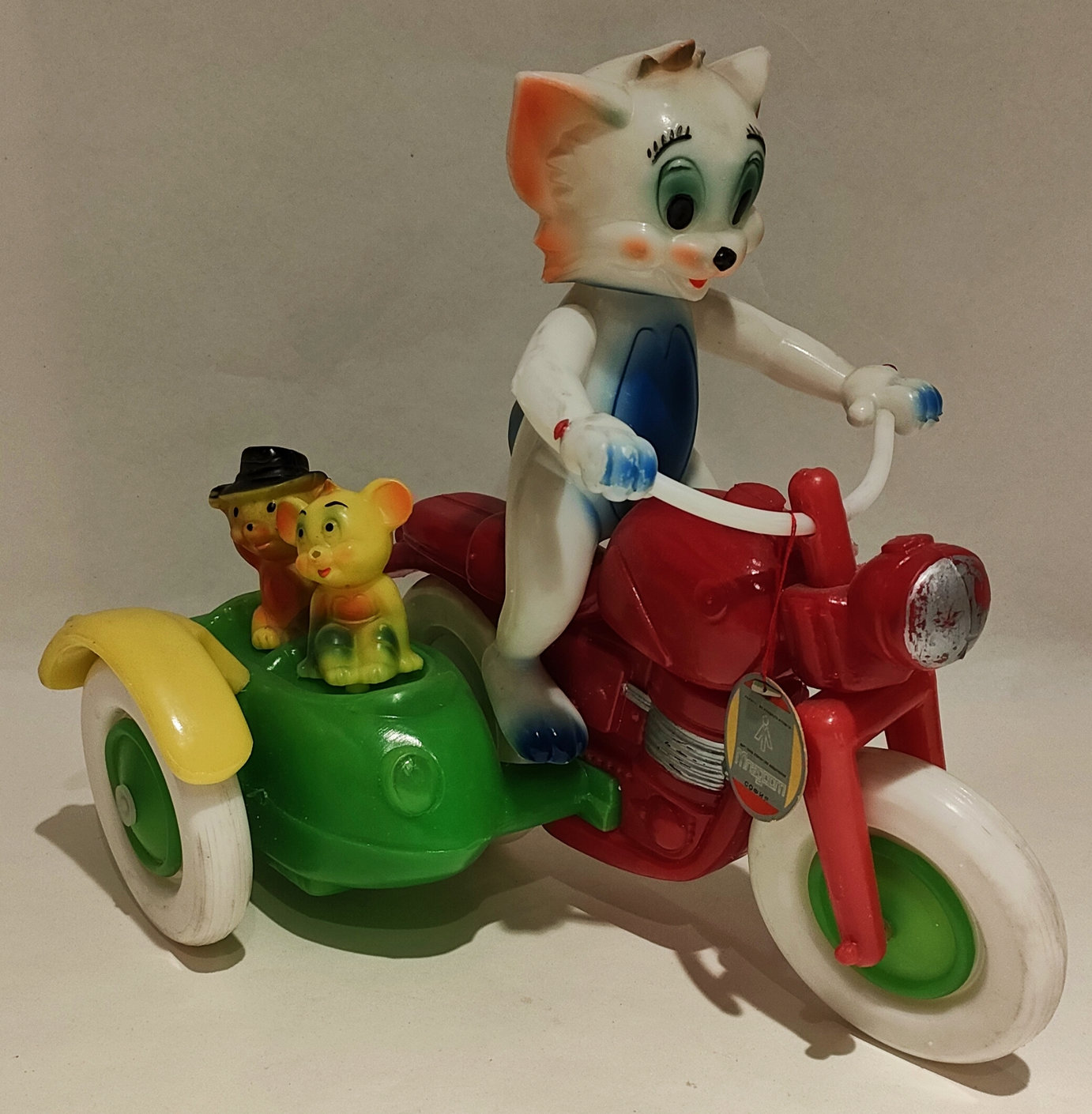 Tom e Jerry e Soldino in Sidecar