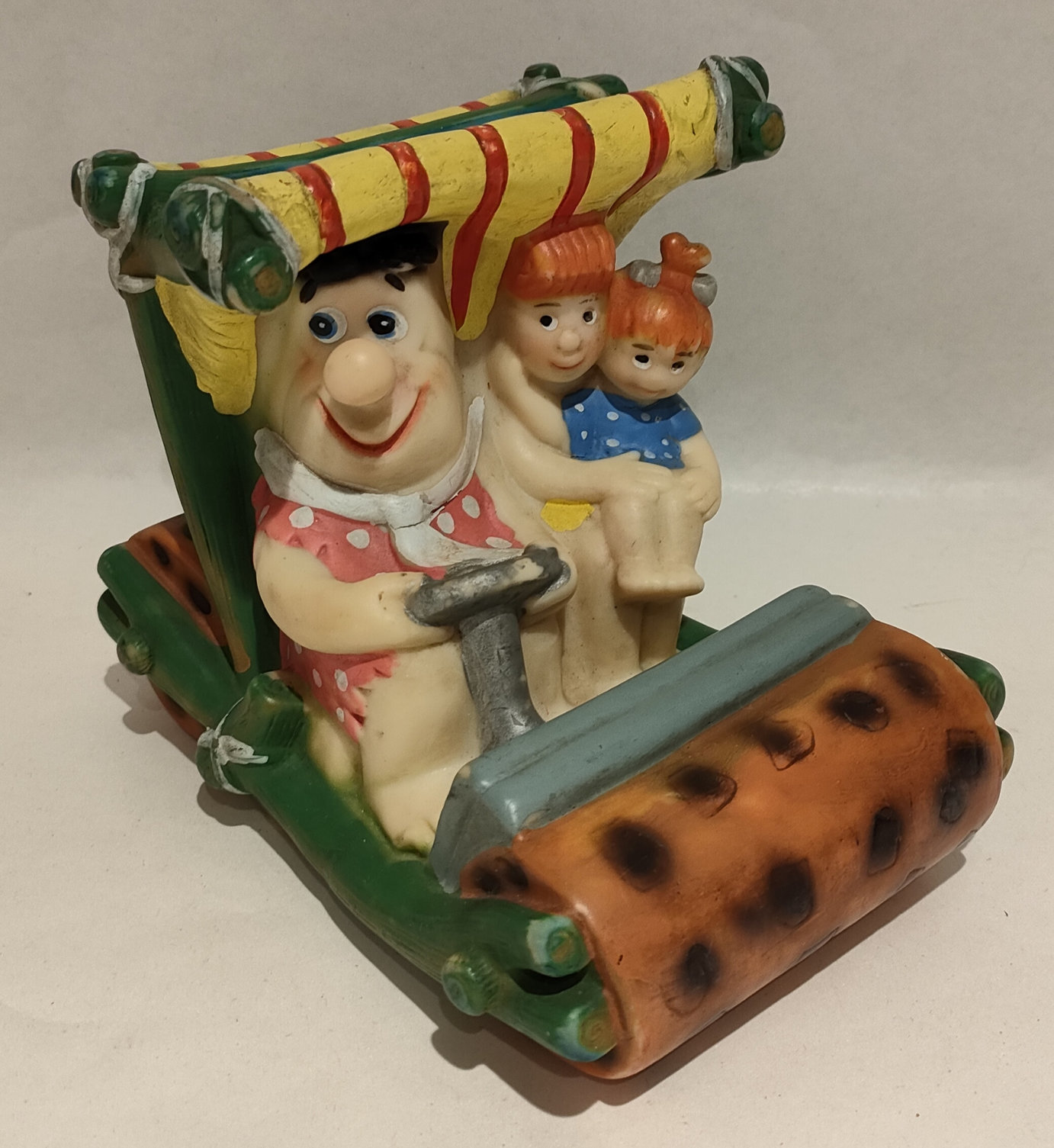 Barney – Maglia Gialla con Betty e Bam Bam – In Auto – The Flinston – Hanna & Barbera