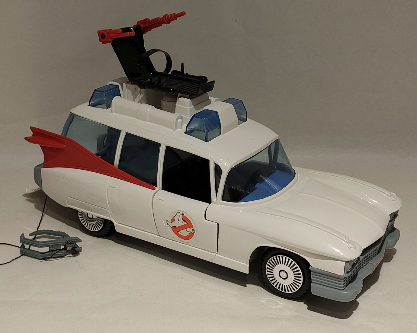 Auto Ecto 1 – Ghostbuster The Real