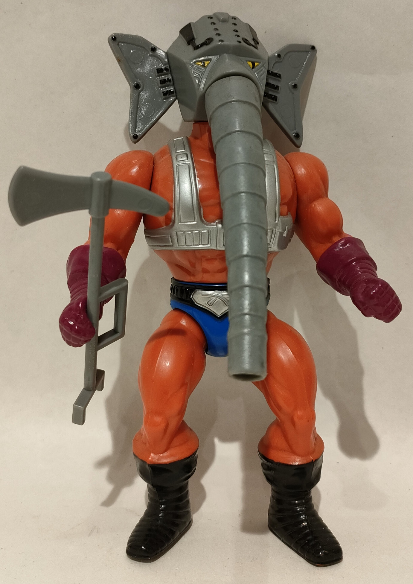 Snout Spout – Masters Of the Universe