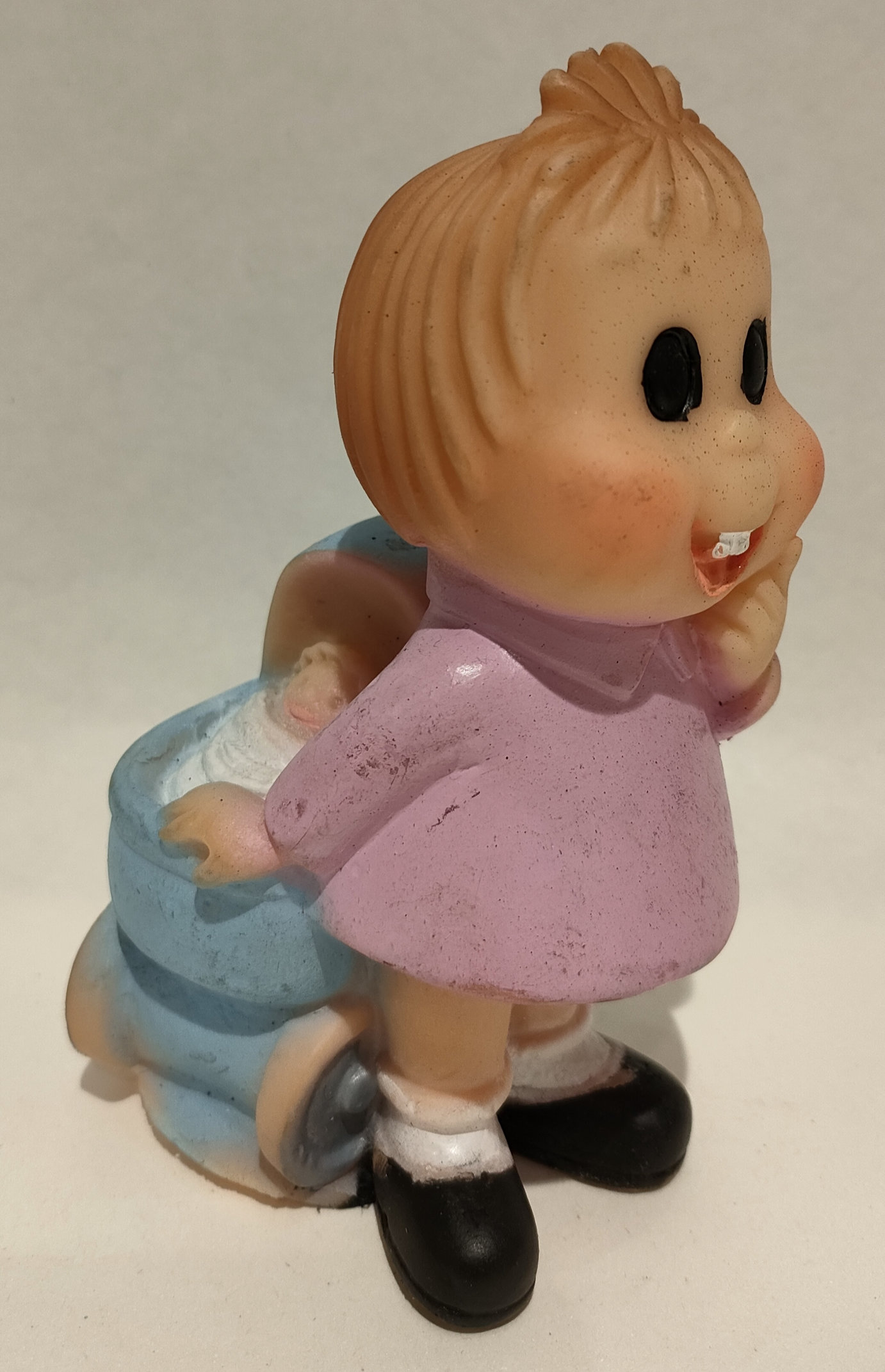 Bambina con Carrozzina – La Piccola Lulù