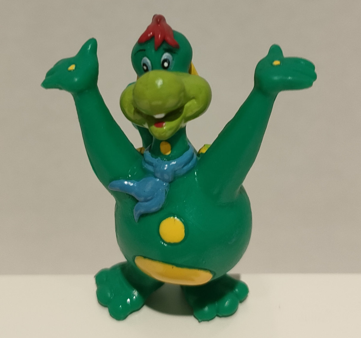 Prezzemolo Con Braccia Alte – Mascotte Gardaland – Bully