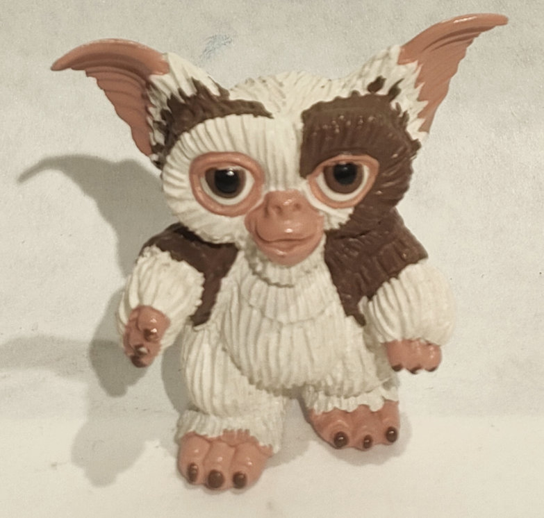 Gizmo – Gremlins – Bully
