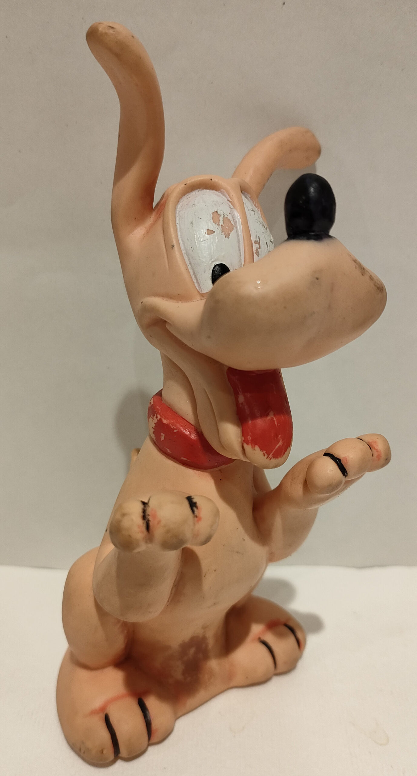 Pluto – Orecchie Su