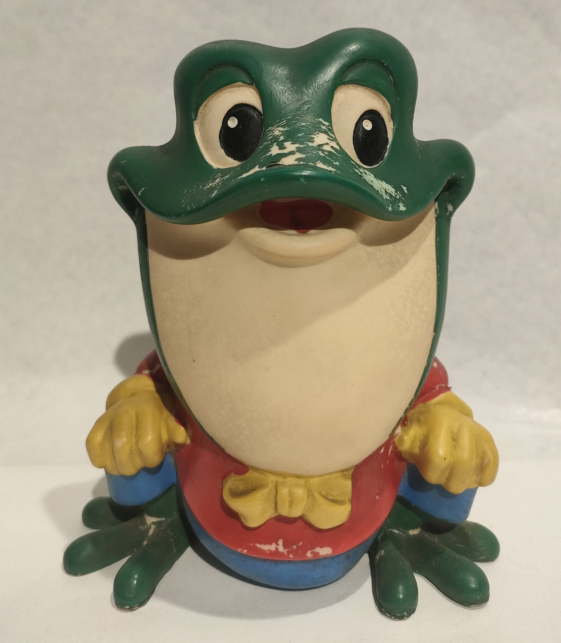 Froggy – Buster Brown