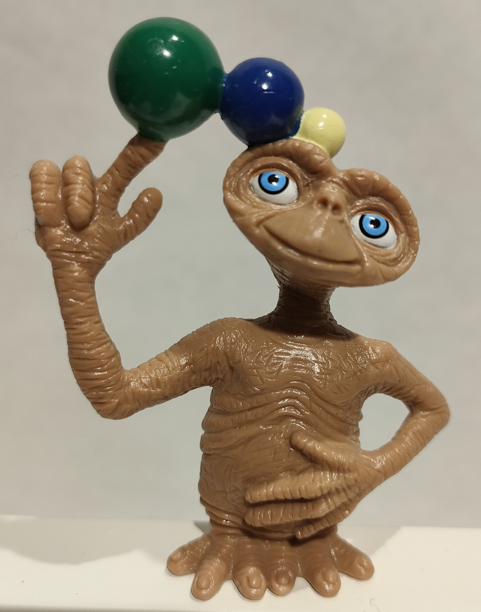 E.T. con Palline – Bully