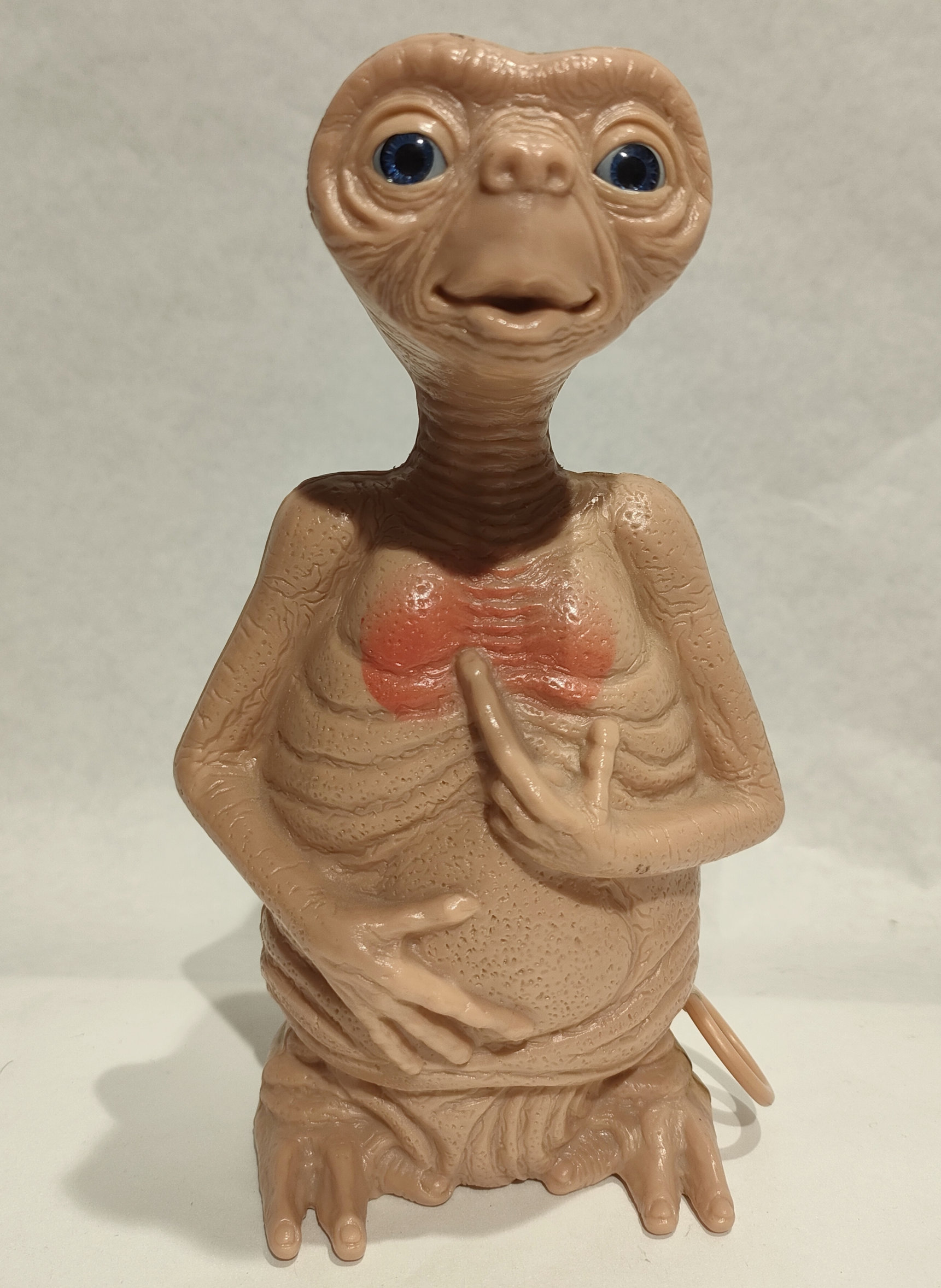 E.T. a Carica