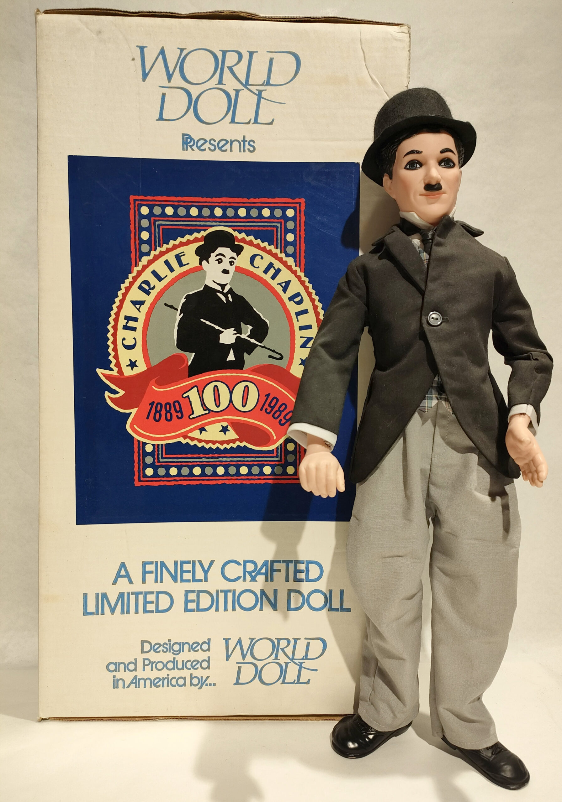Charlie Chaplin – In Box