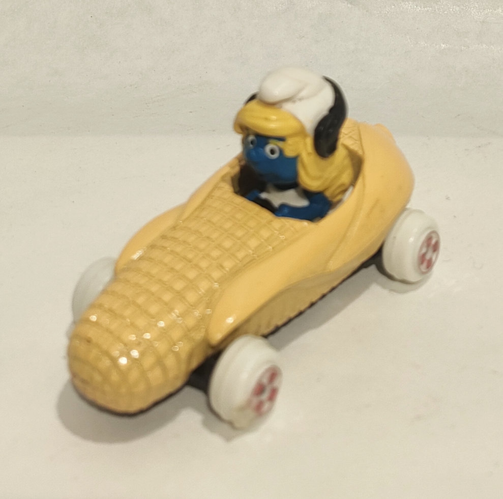 Auto Puffetta variante gialla