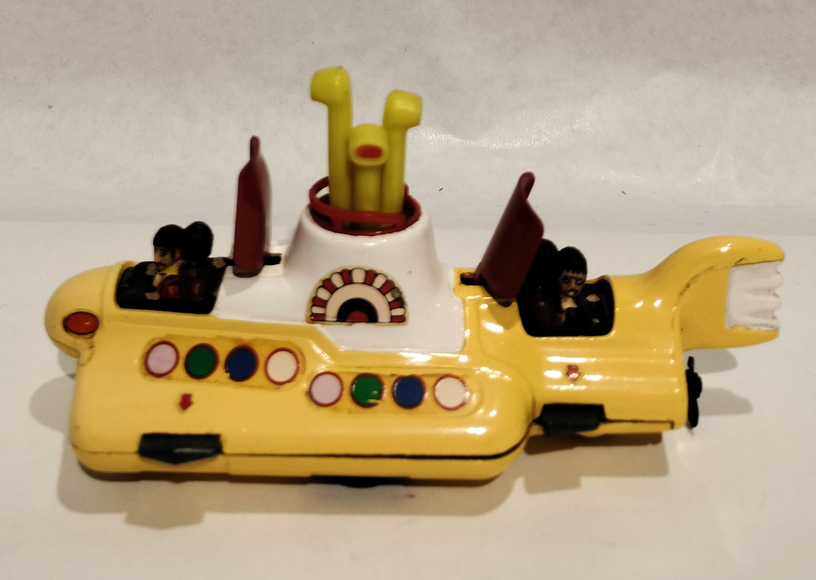 Yellow Submarine – The Beathles