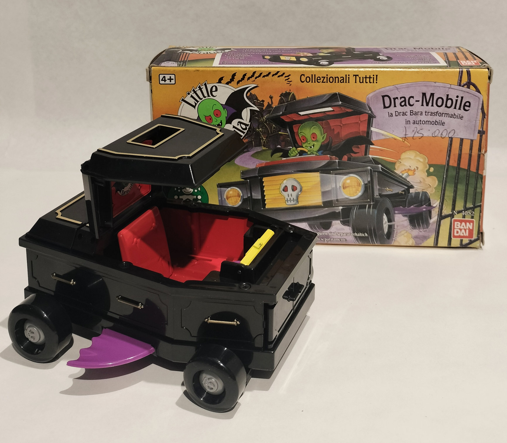 Little Dracula – Dracmobile – In Box
