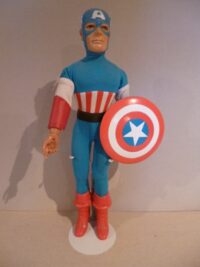 CAPITAN AMERICA ACTION FIGURE MEGO ’70 30CM (VI+).JPG