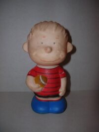 CHARLIE BROWN CON PALLA DA RUGBY – ANNI’80 – 12CM