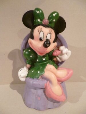 MINNIE SEDUTA SU POLTRONA - 18CM