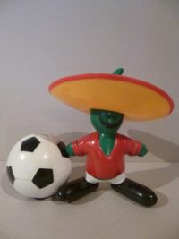 PIQUE MASCOTTE MONDIALI MESSICO 1982 (PLASTICA SOFFIATA)  – 15CM