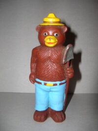 SMOKEY BEAR – DAKIN 1974 SAN FRANCISCO CO PRODUCT OF HONG KONG  – 14CM