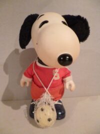 SNOOPY CALCIATORE UNITED FEAT.SYND. INC. KOREA – 1966  – 21CM
