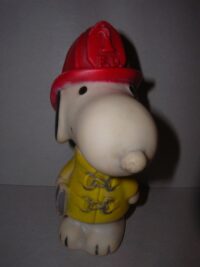 SNOOPY POMPIERE DANARA 1958-1966 UNIT. FEAT. SYND. INC. MADE IN TAIWAN  – 12CM