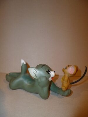 TOM DISTESO CON JERRY IN MANO MADE IN JAPAN EASTERN MOULDED MGM INC. USA  -1964 - 7CM