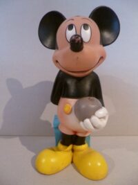 TOPOLINO CON MELA E CARTELLA W.D.P. M. IN TAIWAN  – 21CM