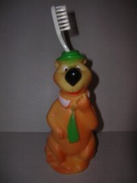 YOGHI PORTASPAZZOLINO COMBEX CREATIONS SCREEN GEMS INC. MADE IN ENGLAND -1425 – 14CM (SENZA SPAZZOLINO)
